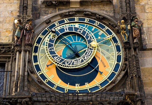 2-Day Prague Tour from Vienna with private Transfers and Lunches - Key points to know before booking