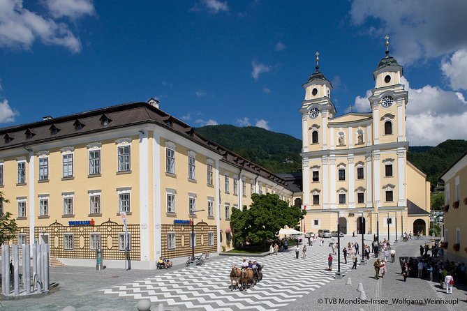 2- or 3-Night Schloss Leopoldskron Stay in Salzburg Including 'The Sound of Music' Tour - Biking from the palace into Salzburg