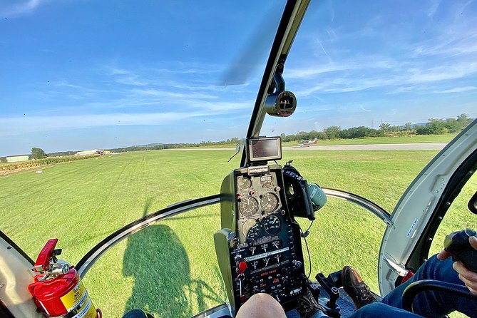 20 Minutes Helicopter Tour for 2 - Starting in Stockerau, north of Vienna