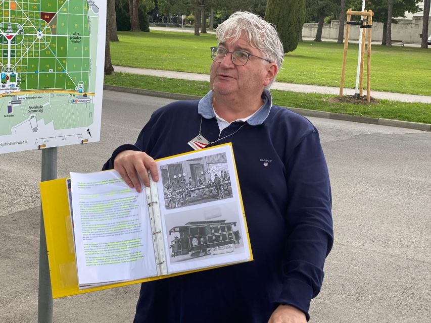 3-Hour Walking Tour of Vienna Central Cemetery - The guide can make or break this walk