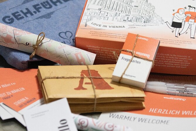 A box for a romantic walk in the city center of Vienna - Starting at Mölker Bastei and the Dreimäderlhaus