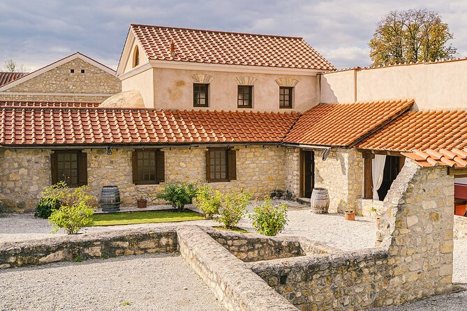 Admission Pass to The Roman Quarter and the Museum Carnuntinum - Look beyond the houses to gladiators and open space