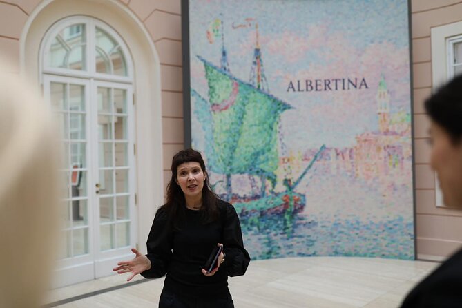 Albertina Art Museum: Private Tour of Masterpieces | Tickets incl - Meeting at Albertinaplatz 1