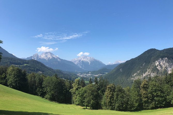 Alpine Majesty: Eagle's Nest, Salt Mine Salzburg & Berchtesgaden - Königssee and the limits of the published schedule
