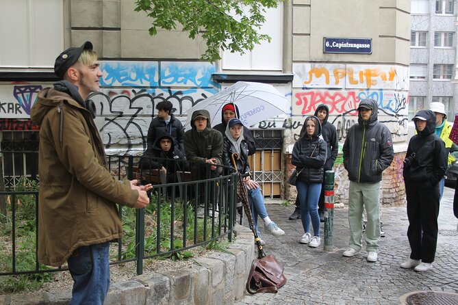 Alternative Tour in Vienna Off the tourist track - Starting at Karlsplatz and crossing central Vienna