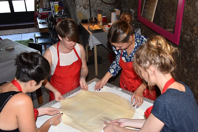 Apple Strudel & Prezel Cooking Class incl. Dinner & Music - Value at $95.54 per person