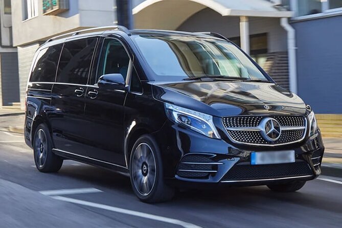 Arrival Private Transfer from Vienna Airport VIE to Vienna City by Luxury Van - Key points to know before booking