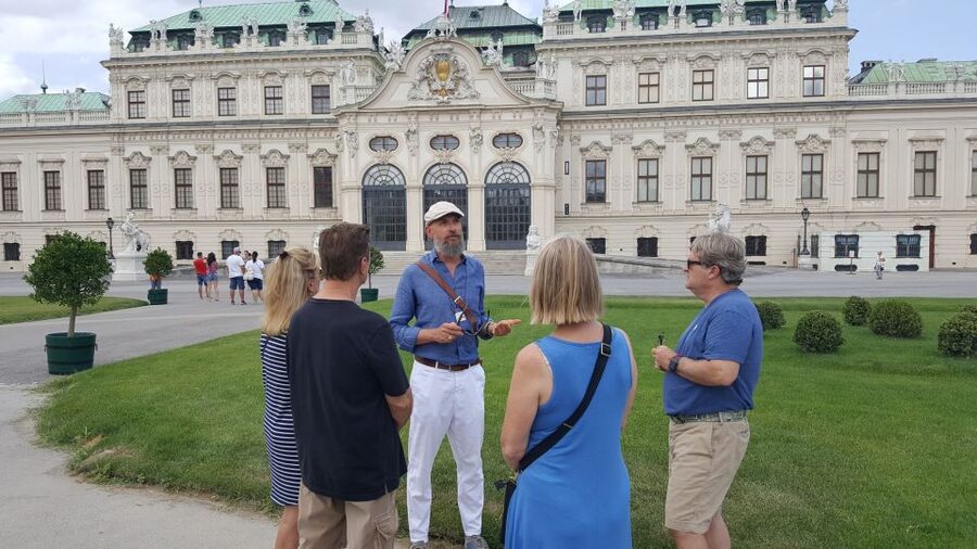 Belvedere Palace & Museum Tour - Meeting at the palace ticket office