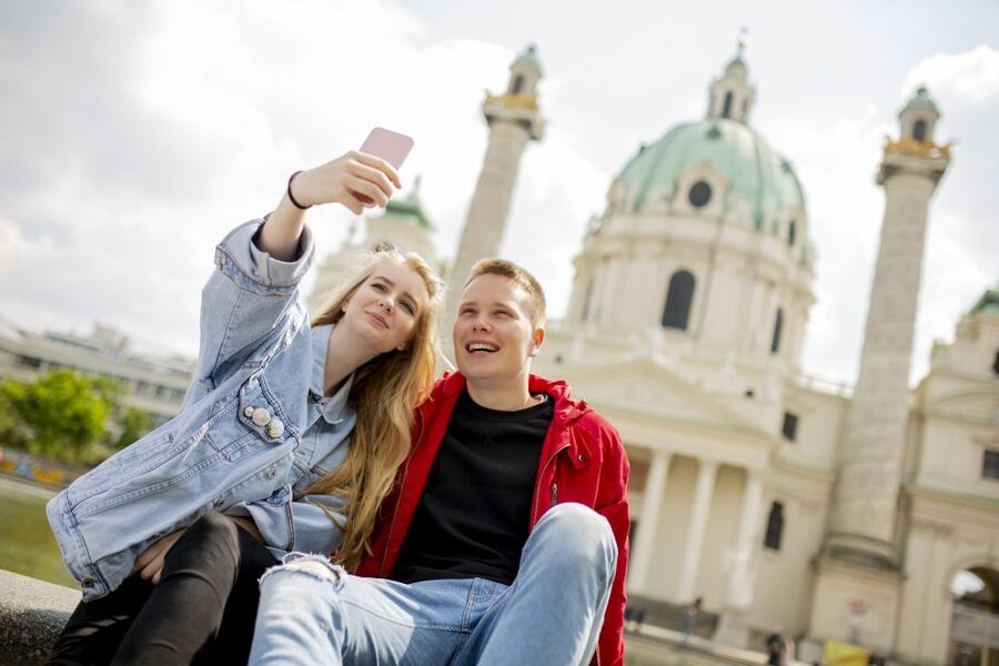 Best of Vienna 1-Day Tour by Car with Schonbrunn Tickets - What this Vienna tour is really designed to do