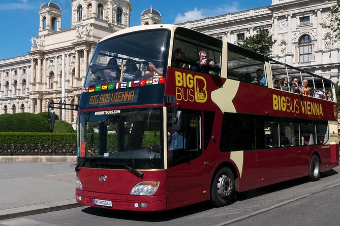 Big Bus Vienna Hop-On Hop-Off Sightseeing Tour - The audio guide and the human walking tour