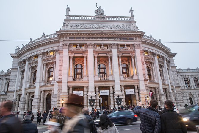 Big Bus Vienna Hop-On Hop-Off Sightseeing Tour - Route One: the Opera, Hofburg, Danube, and Prater