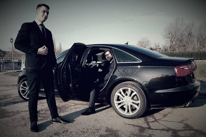 Budapest to Vienna Private Transfer in a Luxury Car - Who will appreciate this transfer most