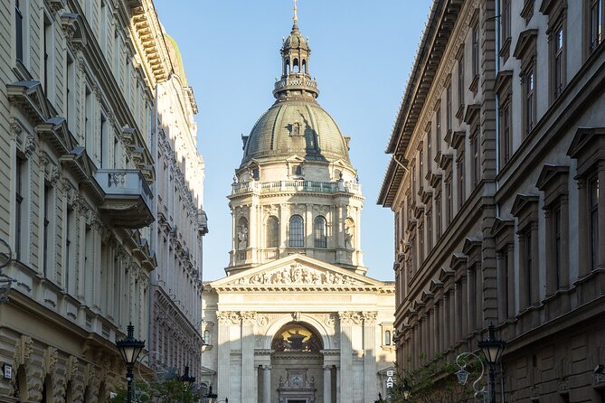 Budapest Unveiled Exclusive Day Tour - Margaret Bridge connects the two halves of the city