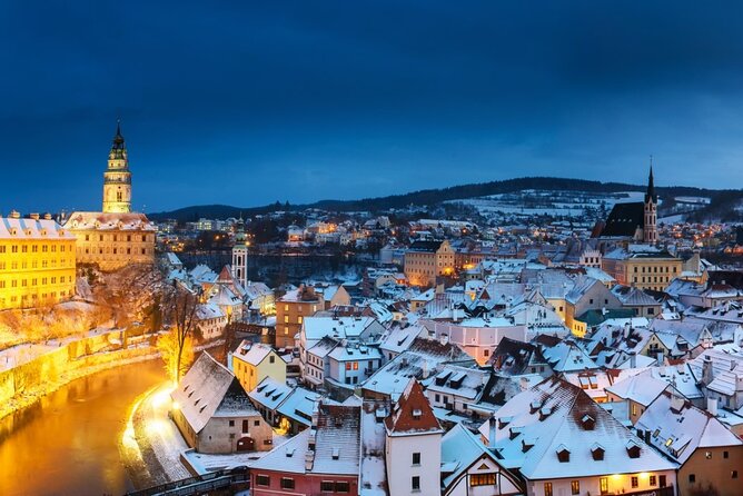 Cesky Krumlov Small-Group Day Trip from Vienna - Arriving in Český Krumlov for the guided walk