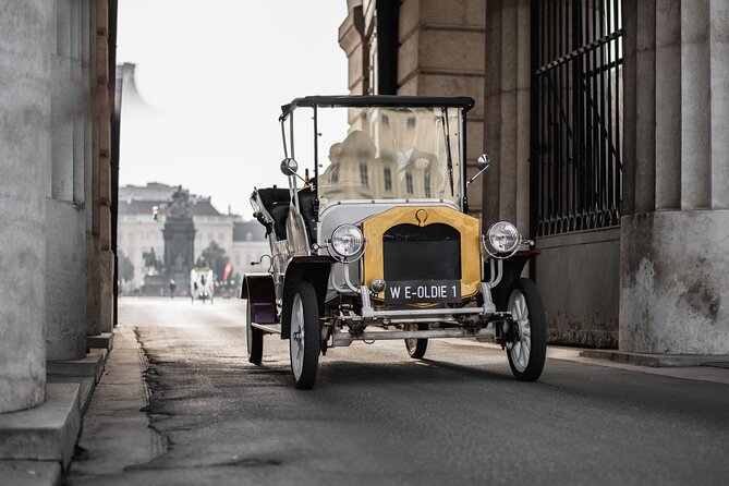 City Sightseeing Tour in an Electro Vintage Car (up to 5 people) - Choose the duration with care