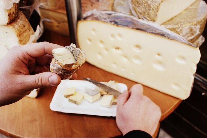 Classic Food Tour of Vienna - Key points about this Vienna food walk