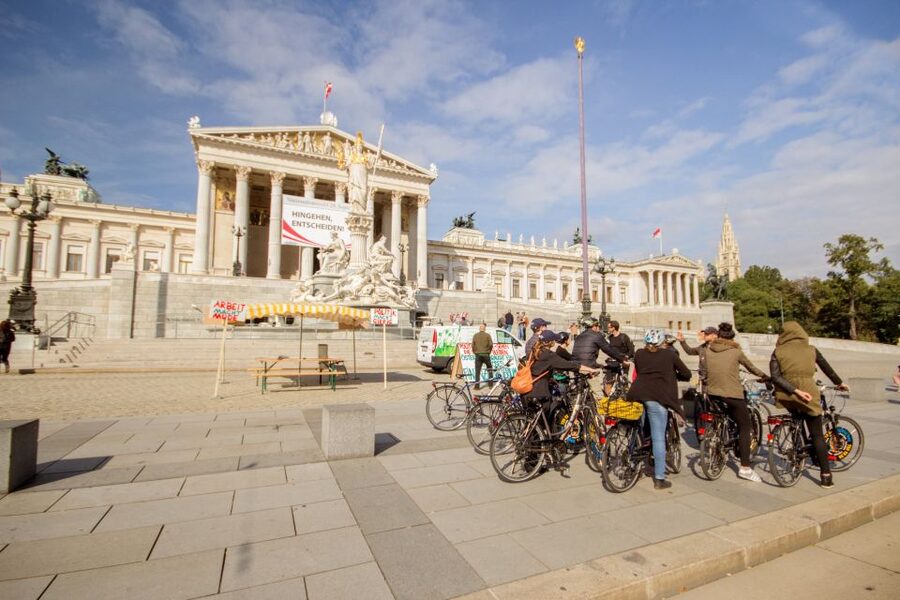 Classic Vienna: 3-Hour Guided Bike Tour - What the guides add to the ride