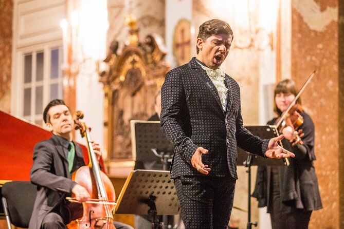 Classical concert Vivaldi 4 seasons in Karlskirche Vienna - Why Vivaldi works so well inside Karlskirche