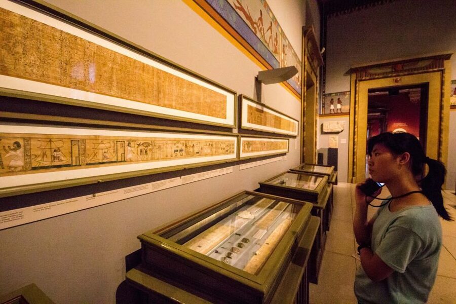 Combo Ticket: Kunsthistorisches Museum & Imperial Treasury - Vienna’s grand museum square