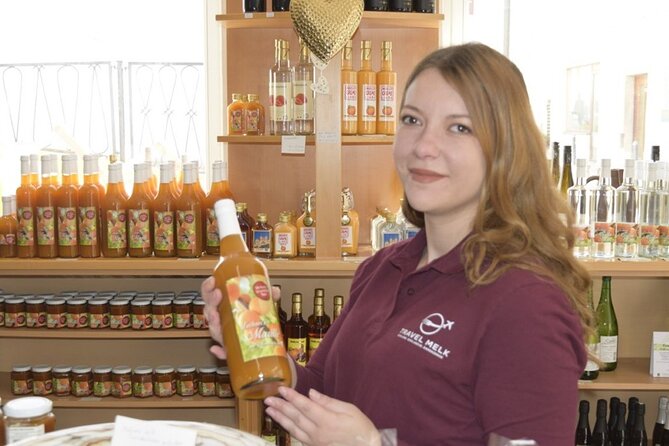 Culinary tour in Melk - Inside a Melk gin distillery