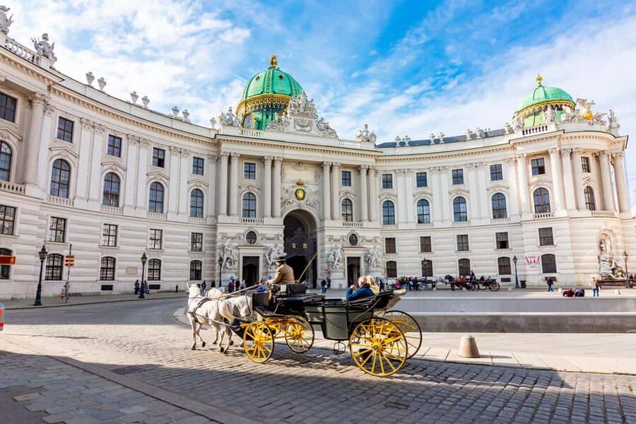 Discover 10 Things To Do in Vienna - Ultimate Walking Tour - Vienna State Opera and the Albertina