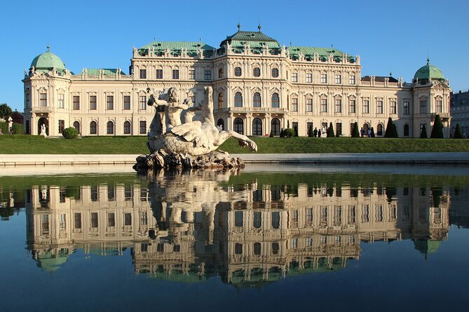 Exciting history tour and discovery of Vienna's secrets - Ringstrasse, Volksgarten, and the city’s public face