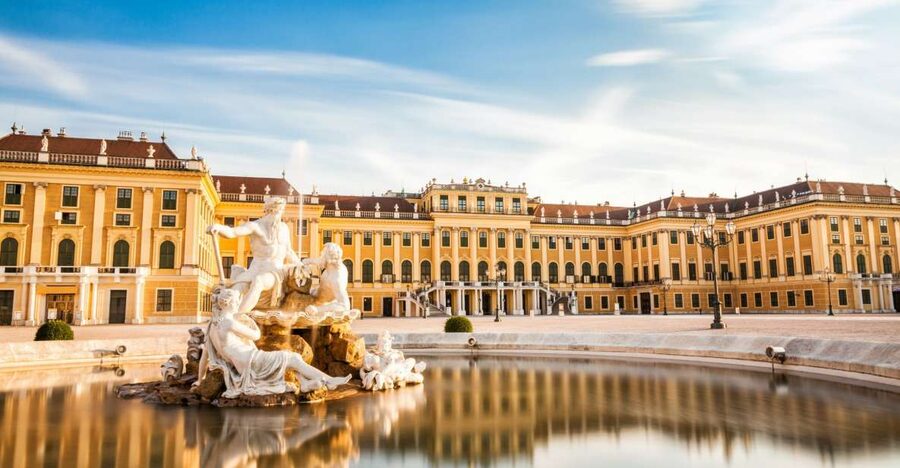 Family Tour Schonbrunn Children Museum Vienna with Transport - Why Schönbrunn works better as a family visit