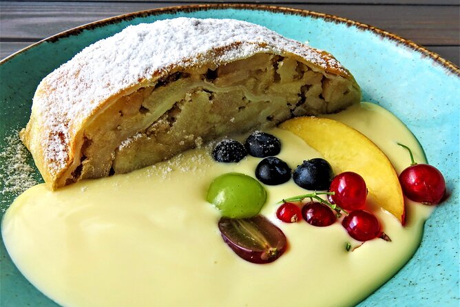 Food Tasting Tour in Hidden Gems of Vienna for Small Groups - Key Points at a Glance
