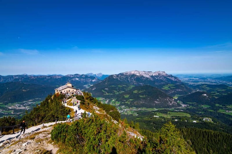From Munich: Eagle's Nest, Königssee & Salzburg Private Tour - Three hours in Salzburg’s old town