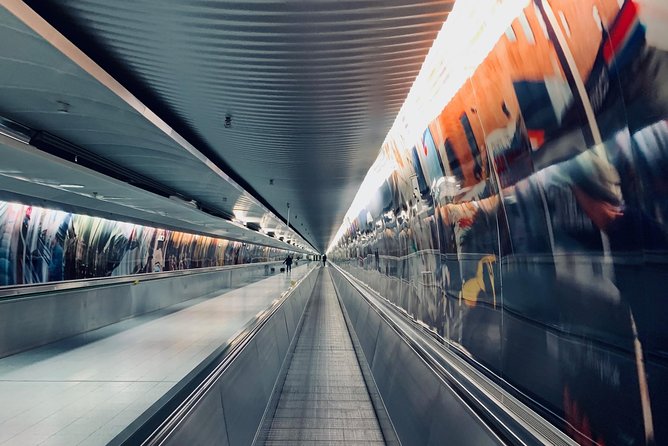 From Salzburg to Munich Airport- Private Transfer - punctual & friendly Driver - A private ride built around your luggage
