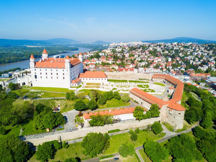 From Vienna: Bratislava Half-Day Trip - Grassalkovich Palace and the Presidential Setting