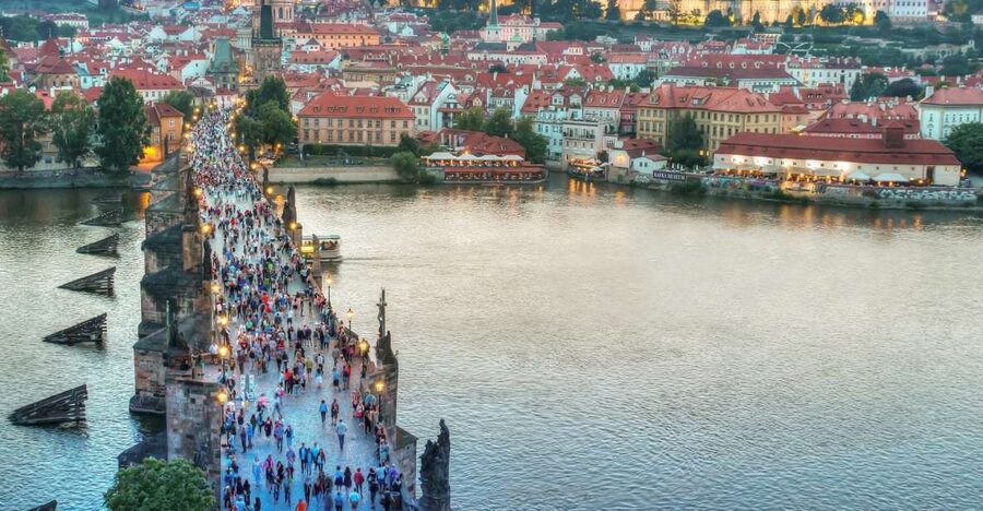From Vienna: Full-Day Trip to Prague - Charles Bridge and the old center