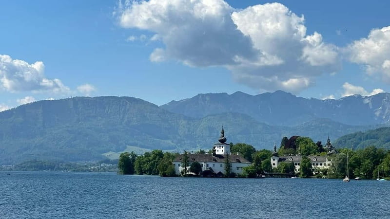 From Vienna: Gmunden, Hallstatt, Salzkammergut Day Tour - The scenic route around Traunsee