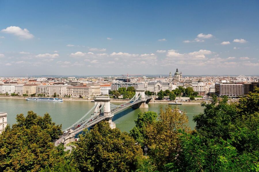 From Vienna: Guided Day Trip to Budapest - Who should book this excursion?