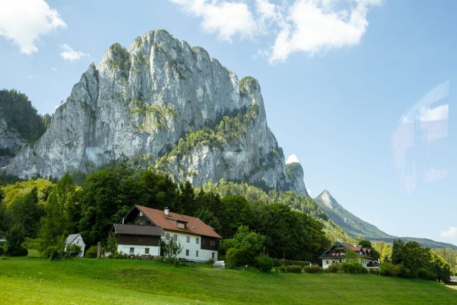 From Vienna: Guided Day Trip to Salzburg - Why Salzburg works as a day trip from Vienna