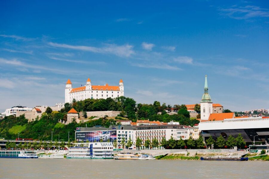 From Vienna: Guided Tour to Bratislava with Speed Boat Ride - Six Hours to Make Bratislava Your Own