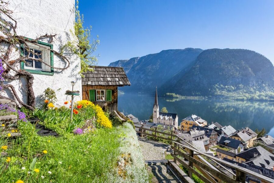 From Vienna: Hallstatt Guided Day Tour - Two and a half hours to choose your own Hallstatt