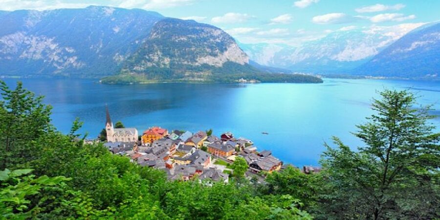 From Vienna: Melk, Salzburg, and Hallstatt Private Tour - Who should book this private day trip?