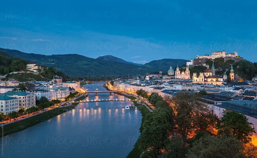 From Vienna: Melk, Salzburg, and Hallstatt Private Tour - The physical demands and practical limits