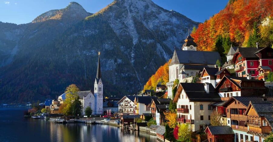 From Vienna: Private Hallstatt Day Tour - Gmunden and the quiet side of Lake Traunsee