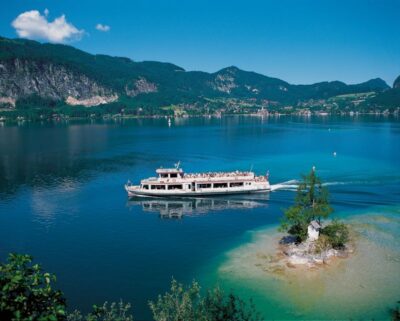 Salzburg and Alpine Lakes Full-Day Trip