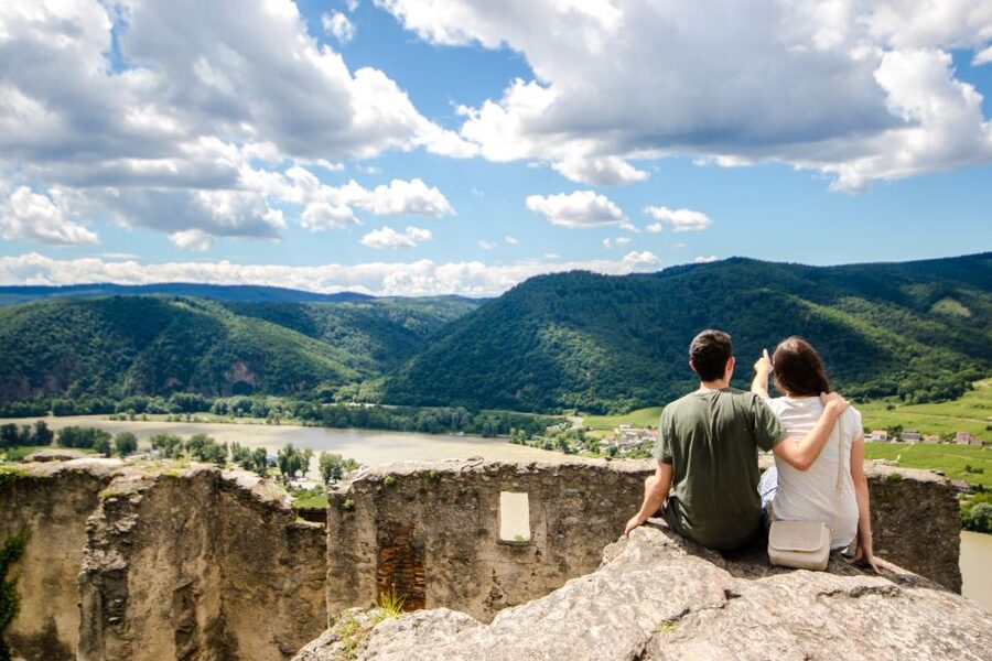 From Vienna: Wachau Valley Day Tour with Wine Tasting - Is $234 a fair price?