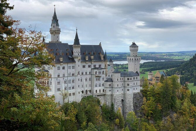 Full day small group Tour in Neuschwanstein from Innsbruck - Starting in Innsbruck between 9:00 and 9:20