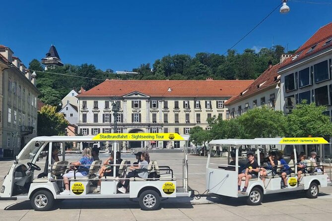 Graz city tours - Kunsthaus Graz and the modern side of town