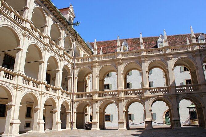 Graz: Old Town Highlights Private Walking Tour - Who should choose this Graz walk?