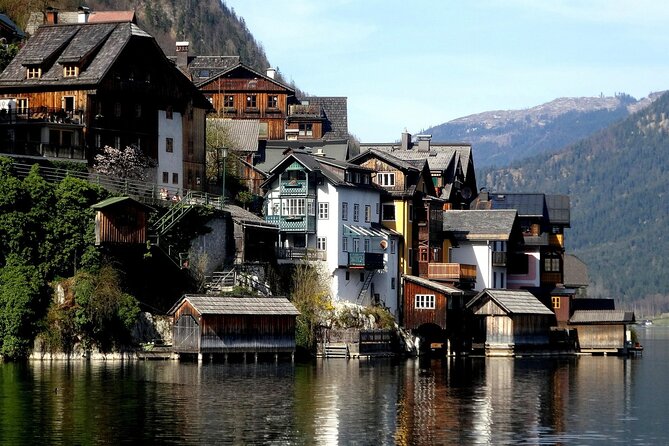 Guided Day Trip to Hallstatt with a local from Vienna - The group size and guide quality