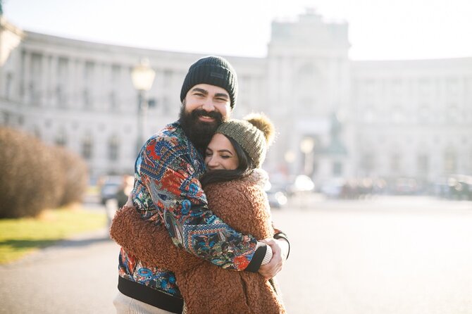 Guided Photoshoot Experience in Wien - Albertina: a strong opening frame