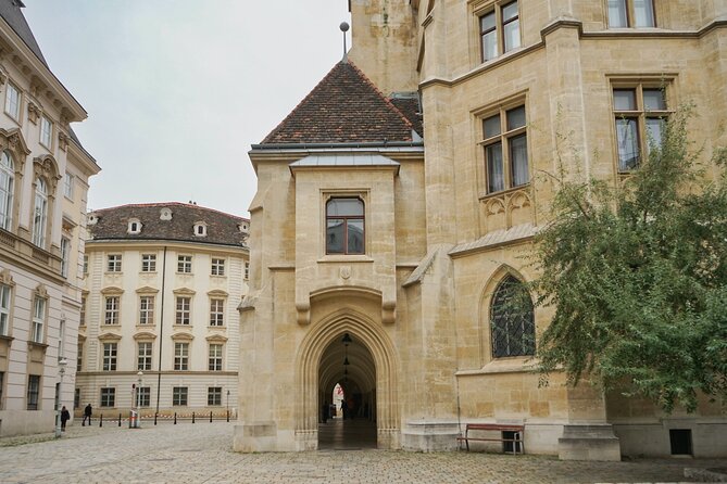 Guided Walking Tour of Vienna City Center Highlights - The Hofburg façade and the Spanish Riding School