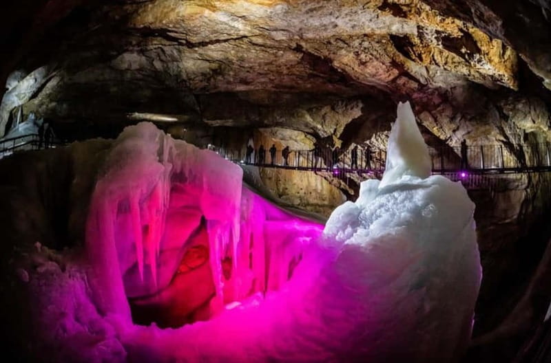 Hallstatt & Ice Cave & 5 fingers Private Trip From Salzburg - The Dachstein Giant Ice Cave, where the mountain turns theatrical