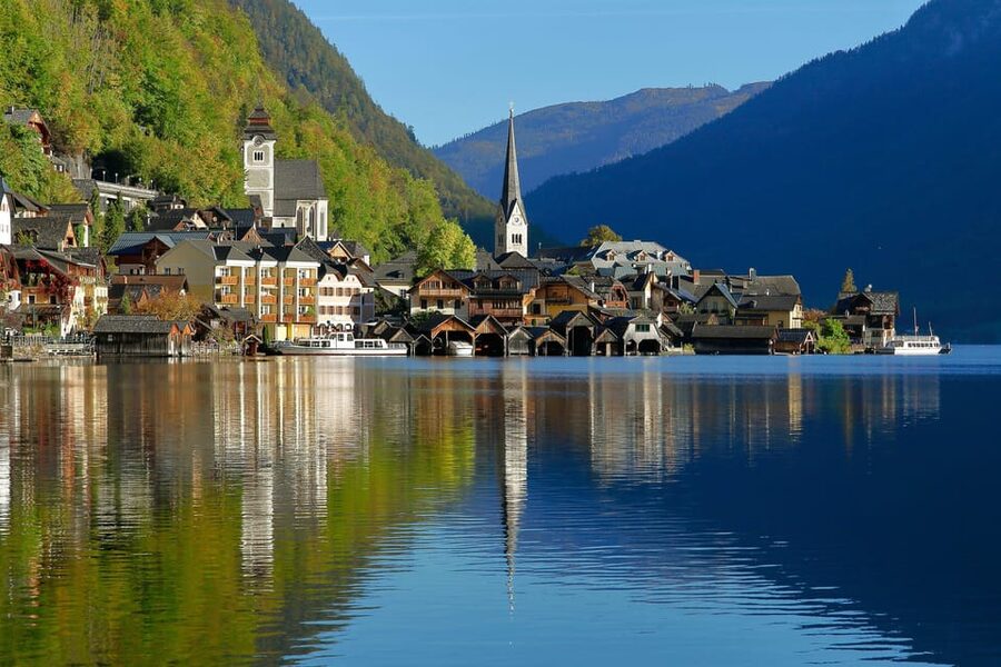 Hallstatt, St Gilgen Private Tour From Salzburg - Exploring Hallstatt’s center, museum, and Bone House